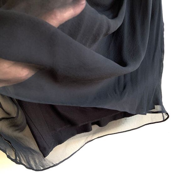 LOLA & SOPHIE Silk Top (Sz M) - Picture 5 of 8